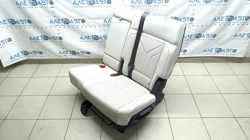 Bancheta stânga spate, rândul 2, Hyundai Santa Fe 2024-2026, cu airbag, piele gri, cu centură și cotieră, electrică, curățabil chimic