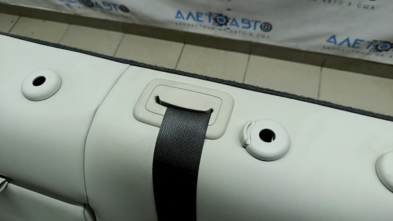 Bancheta stânga spate, rândul 2, Hyundai Santa Fe 2024-2026, cu airbag, piele gri, cu centură și cotieră, electrică, curățabil chimic