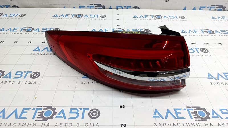 Фонарь внешний крыло левый Ford Fusion mk5 17-20