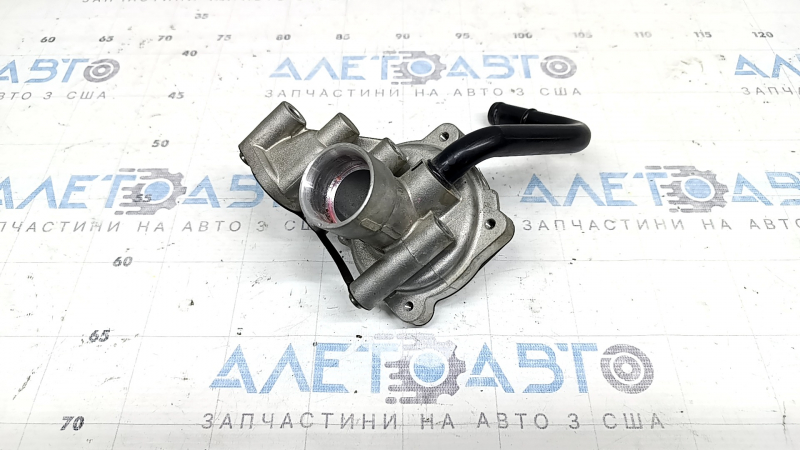 Carcasă pompă de apă Kia Sportage 23-26 2.5