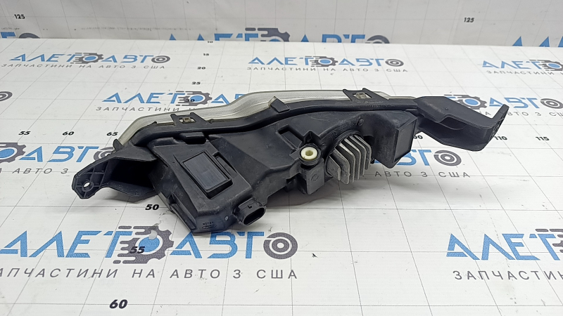 Proiector ceață stânga pentru Ford Fusion mk5 17-20 LED, polișabil