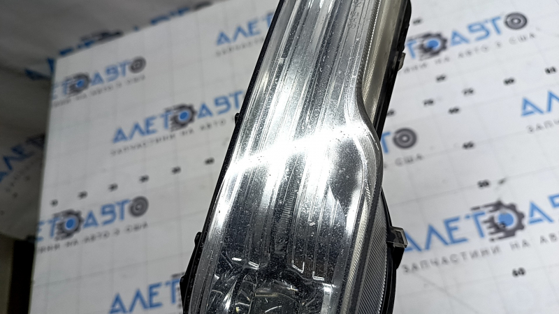 Proiector ceață dreapta pentru Ford Fusion mk5 17-20 LED, polișabil
