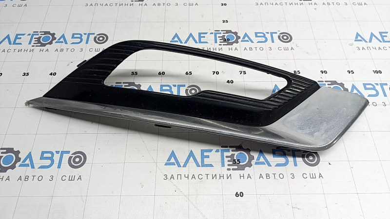 Grilă bară față dreapta pentru Ford Fusion mk5 17-18 cu proiectoare de ceață LED, finisaj lucios, cu ornament cromat, culoare nisip