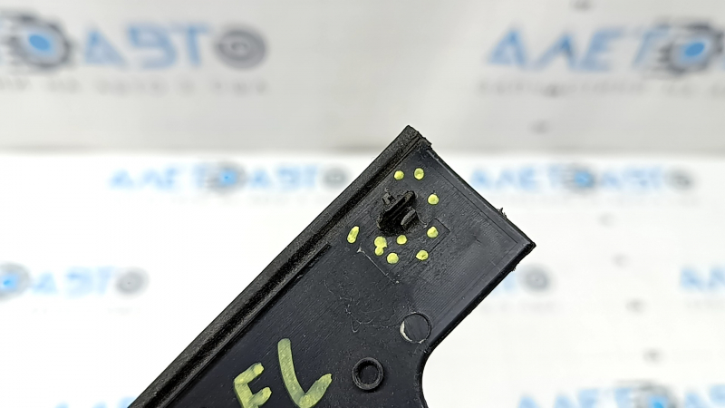 Garnitură de etanșare aripă capotă stânga pentru Audi A5 F5 18-25, exterior, plastic, suport rupt