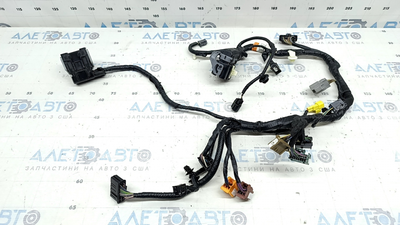 Cablajul scaunului șoferului la Ford Fusion mk5