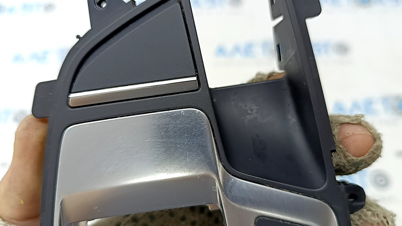 Capac schimbător Audi A5 F5 17-25, negru, zgârieturi, crestături pe crom