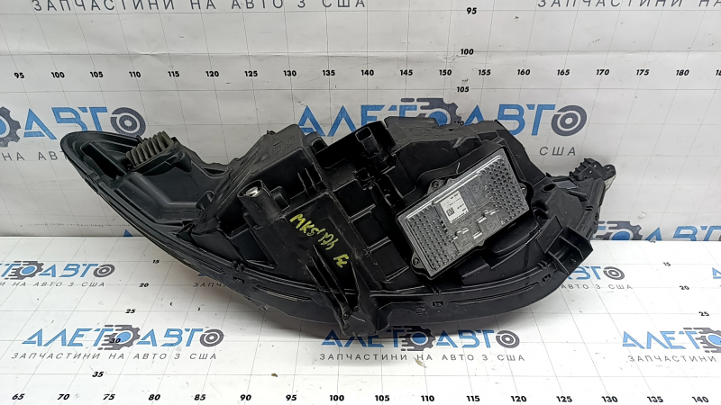 Ansamblu far față stânga pentru Ford Fusion mk5 17-20 LED, cu DRL, polișabil