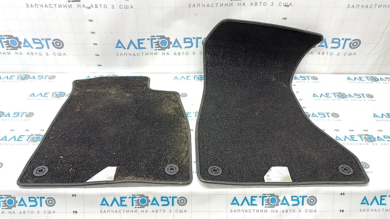 Set de 2 covorașe din material textil pentru partea din față a modelului Audi A5 F5 18-25 5D, negre, curățabile chimic, uzate pe partea șoferului