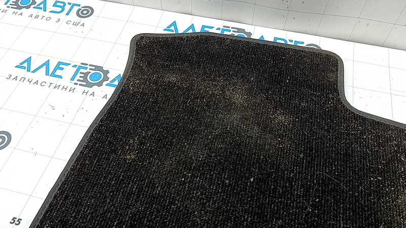 Set de 2 covorașe din material textil pentru partea din față a modelului Audi A5 F5 18-25 5D, negre, curățabile chimic, uzate pe partea șoferului