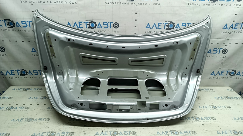 Крышка багажника Mercedes W213 E 17-20 алюминий, серебро 775