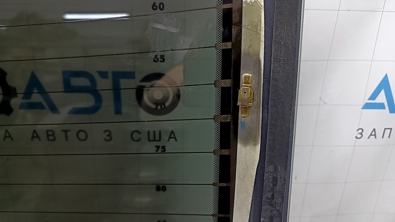 Lunetă pentru Ford Fusion mk5 17-18 cu antenă, fumurie