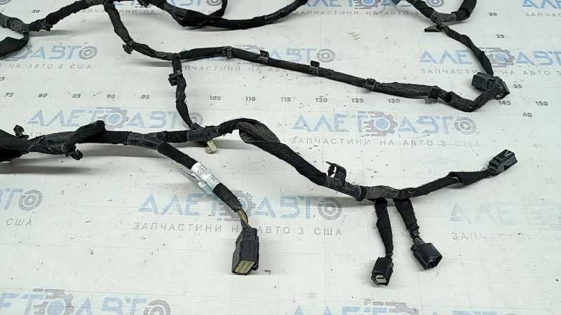 Cablaj bara față Ford Fusion mk5 17-20 cu proiectoare de ceață, senzori de parcare și jaluzele