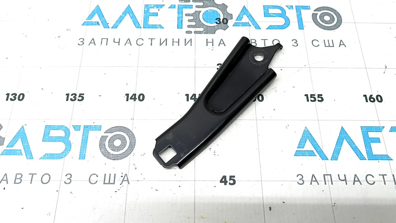 Кронштейн защелки опоры капота Subaru Forester 25-26