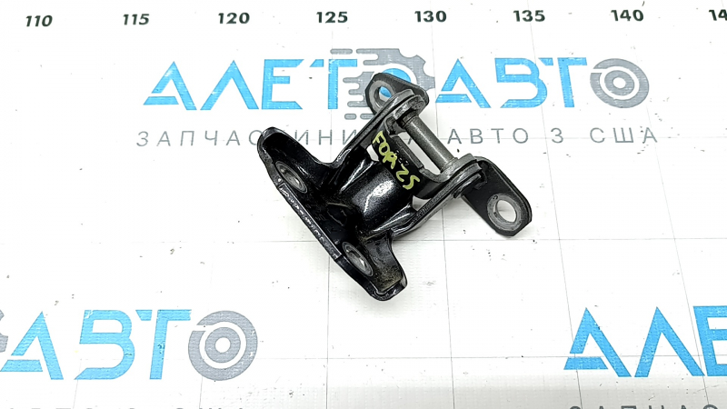 Петля двери верхняя задняя левая Subaru Forester 25-26