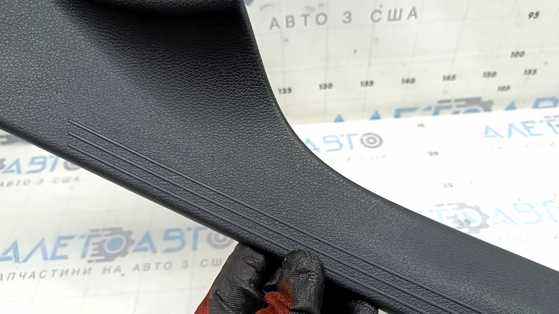 Ornamente prag interior spate dreapta pentru Mercedes W213 E 17-23, negru, zgârieturi