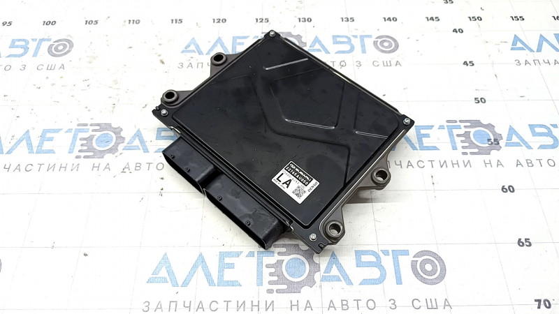 Блок ECU компьютер двигателя Subaru Forester 25-26 2.5