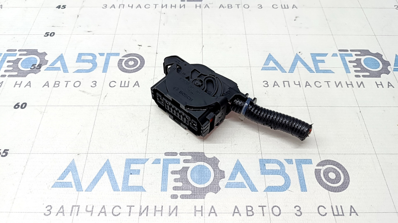 Фишка на тормозной усилитель Subaru Forester 25-26