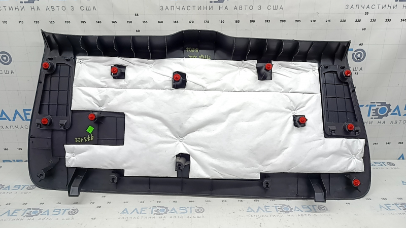 Ornamente inferioare hayon pentru Toyota Highlander 20-26, negre, fără difuzoare, cu ornamente, zgârieturi