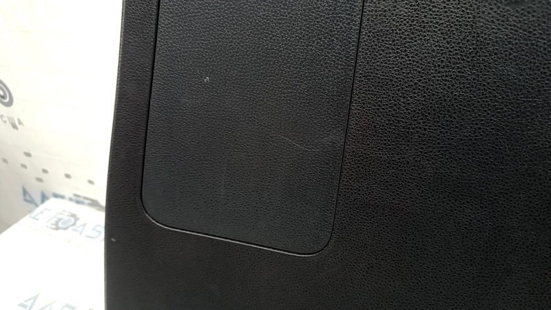 Ornamente inferioare hayon pentru Toyota Highlander 20-26, negre, fără difuzoare, cu ornamente, zgârieturi