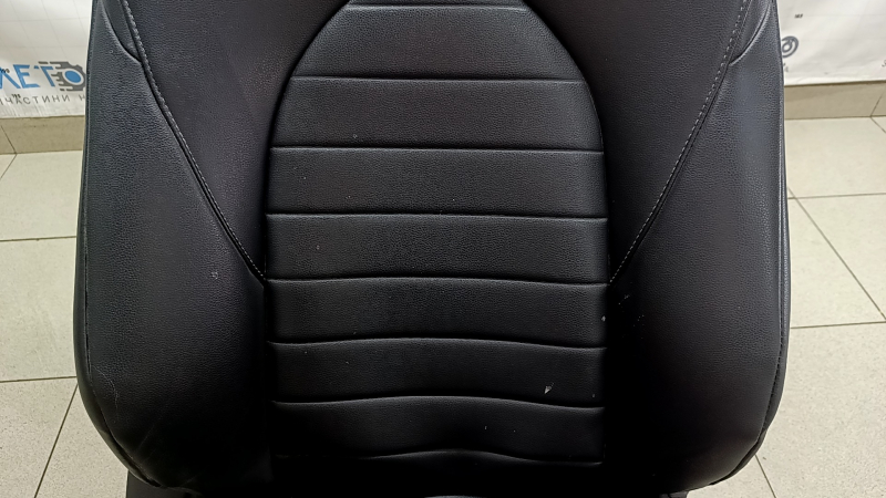Пассажирское сиденье Toyota Highlander 22-23 с airbag, электрическое, подогрев, кожа черная, XLE, под химчистку