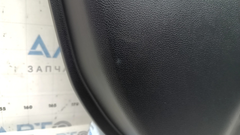 Обшивка двери карточка задняя левая Lexus UX200 UX250h 19-26 черная, подлокотник черная кожа, с ручкой, царапины, побелел пластик