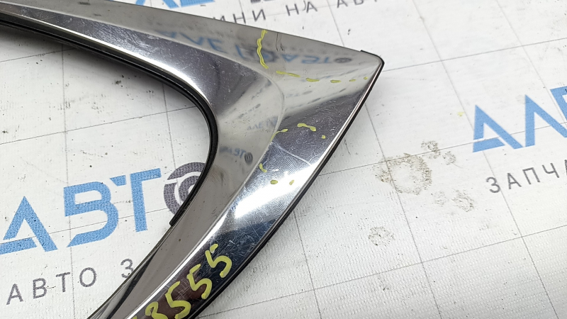 Bandă ușă spate stânga superioară pentru Lexus UX 19-26, cromată, zgârieturi
