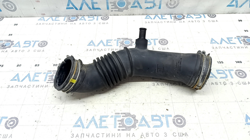 Conductă filtru aer Lexus UX250h 19-24