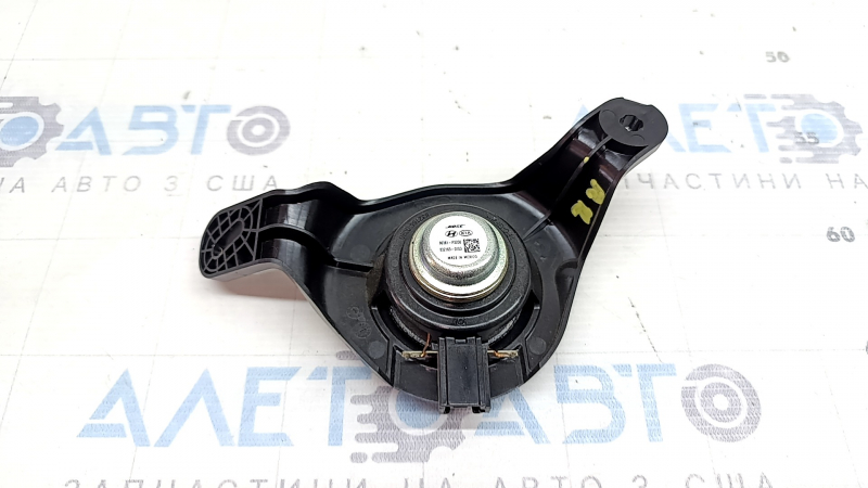 Difuzor Bose pentru montanul spate, dreapta, pentru Kia Sorento 21-25