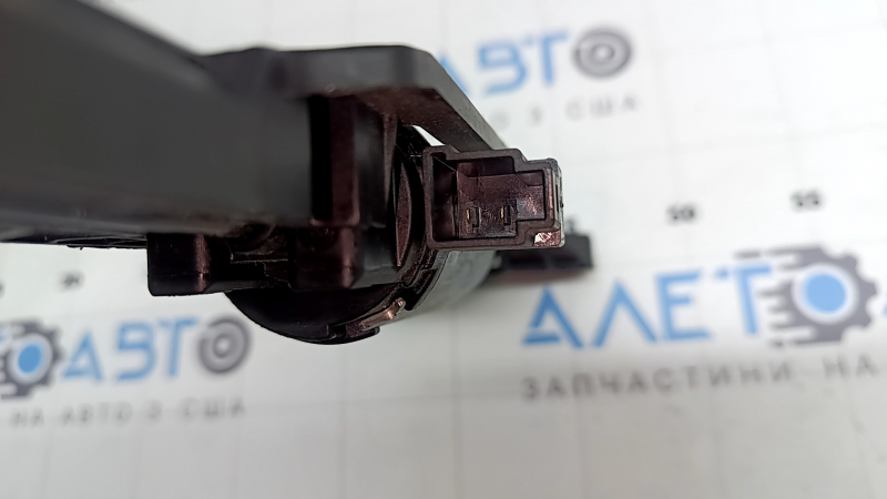 Motor reglabil longitudinal pentru scaunul pasagerului Kia Sorento 21-26 HEV, PHEV cu suport