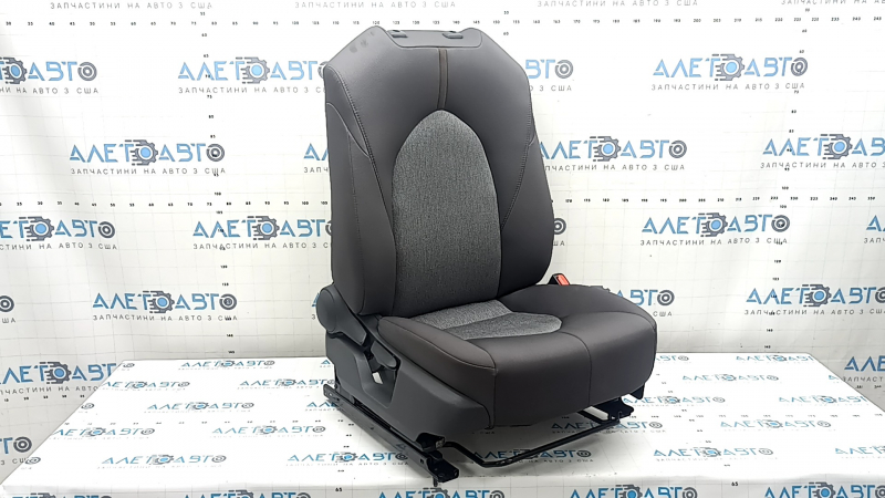 Scaun pasager pentru Toyota Camry v70 18-19 cu airbag, mecanic, încălzit, material textil gri, cusături maro, curățabil chimic