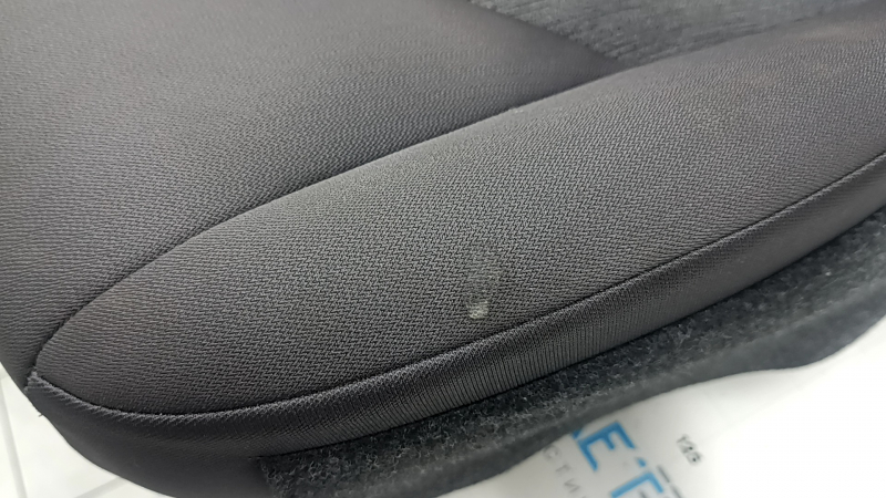 Scaun pasager pentru Toyota Camry v70 18-19 cu airbag, mecanic, încălzit, material textil gri, cusături maro, curățabil chimic