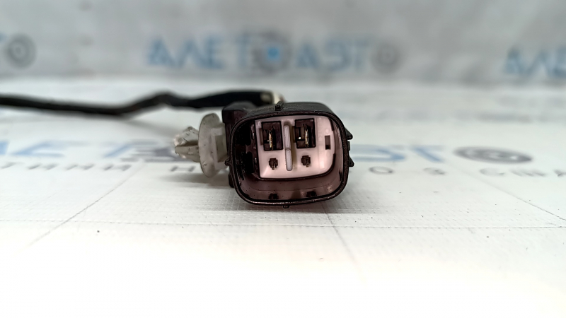 Cablaj pentru motorul ventilatorului de răcire din dreapta pentru un Lexus UX250h UX300h (19-26)