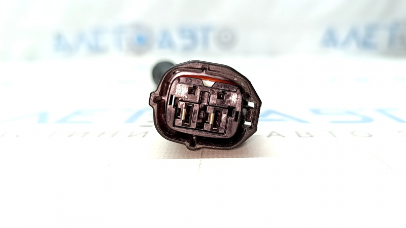 Conector cablaj motor ventilator răcire dreapta Lexus UX250h UX300h 19-26