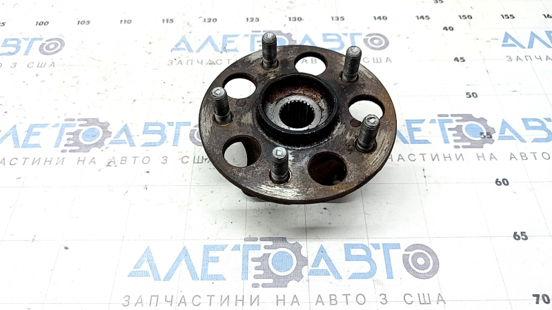 Butuc spate dreapta ruginit pentru Lexus UX200 UX250h 19-24 AWD