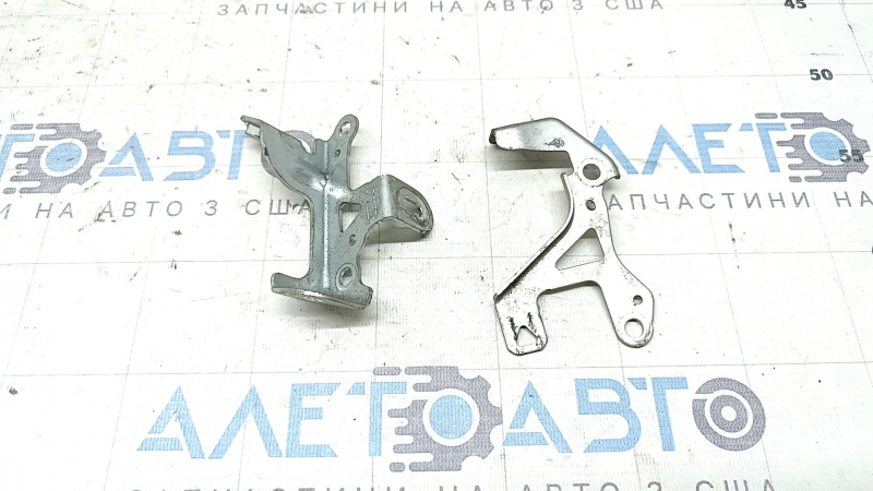 Кронштейн блока ECU Lexus UX250h 19-24 2 части