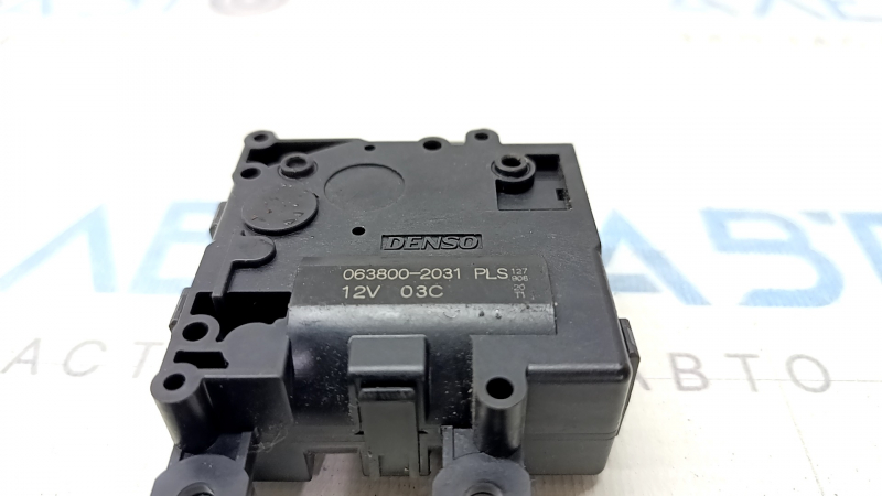 Actuator motor pentru unitatea de control a încălzirii și aerului condiționat pentru Lexus UX200 UX250h 19-