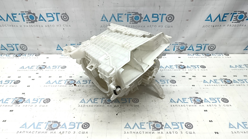 Carcasă de ventilație Lexus UX250h 19-26 fără ventilator și actuator