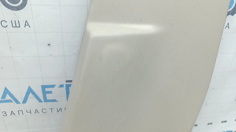 Ornamente montan central dreapta jos Lincoln MKZ 17-20, bej, plasticul s-a albit, uzat, necesită curățare