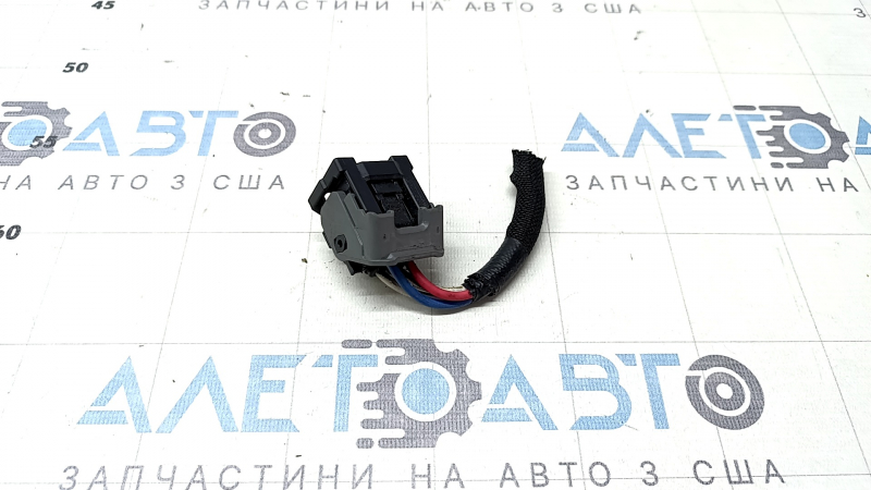 Фишка на тормозной усилитель brake booster Toyota Camry v70 18-24 hybrid