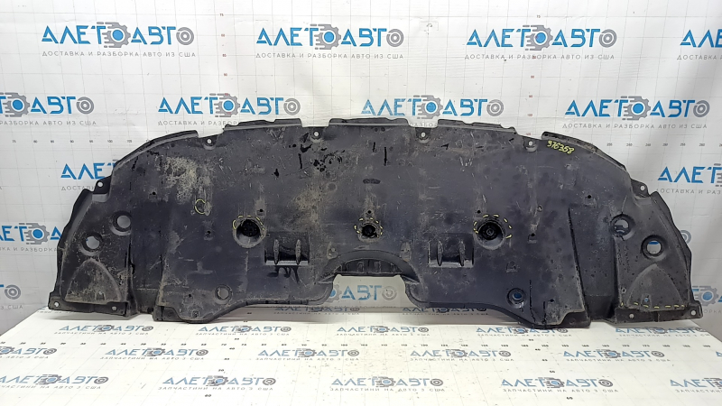 Защита переднего бампера Toyota Camry v70 18-24 надрывы