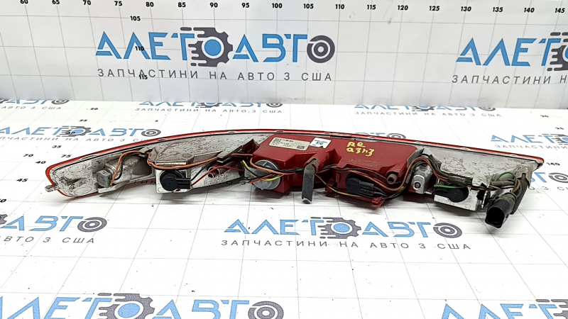 Фонарь заднего бампера правый Audi Q5 8R 09-17