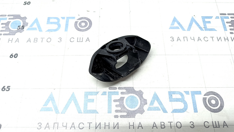 Накладка замка лючка бензобака Toyota Rav4 19-25 hybrid