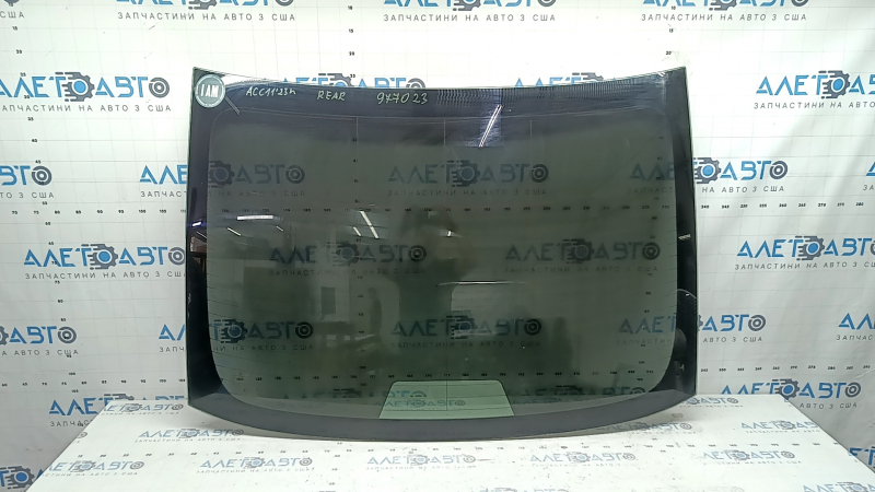 Стекло заднее Honda Accord 23-26 AGC тонировка, царапины на тонировке