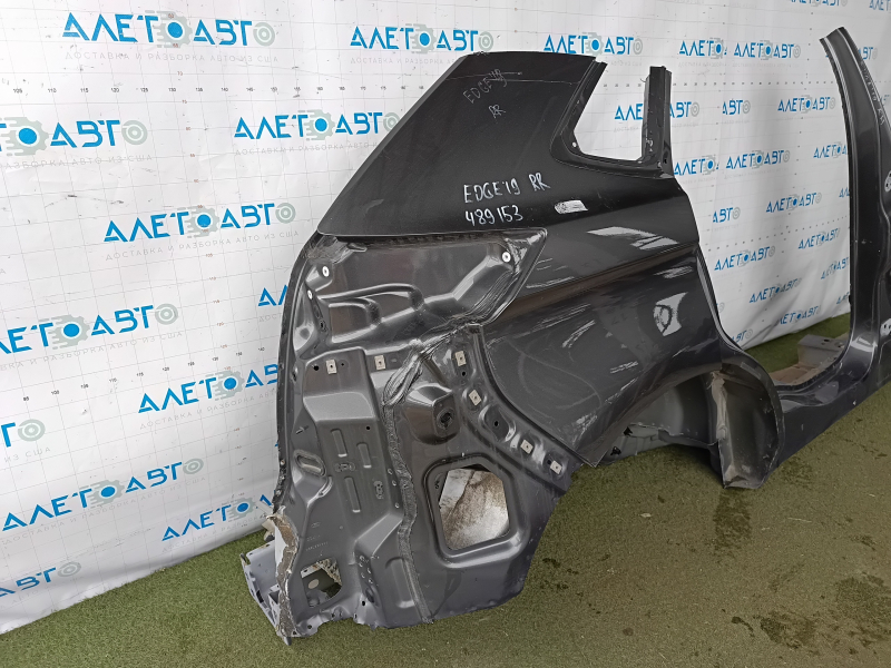 Aripă spate dreapta Ford Edge 15-24 tăiată, cu stâlp central, grafit, funduri