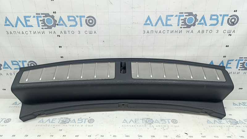 Ornamente portbagaj BMW X2 F39 18-23, negre cu inserții cromate, zgârieturi