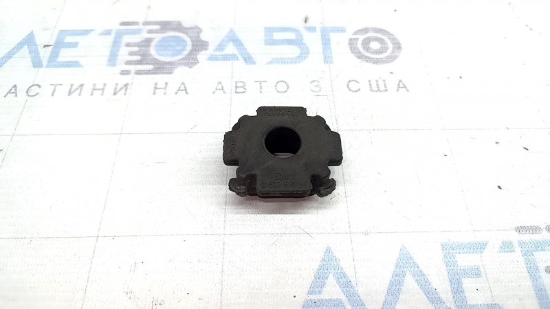 Подушка радиатора верхняя правая BMW X2 F39 18-23 B46, B48 резина