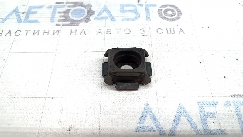 Подушка радиатора верхняя левая BMW X2 F39 18-23 B46, B48 резина