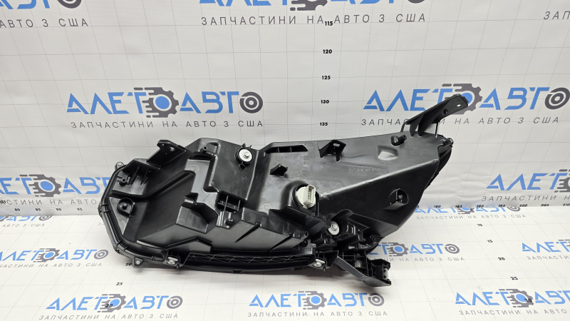 Фара передняя правая в сборе Honda CRV 23-26 LED с черным глянцевым молдингом, царапины на молдинге