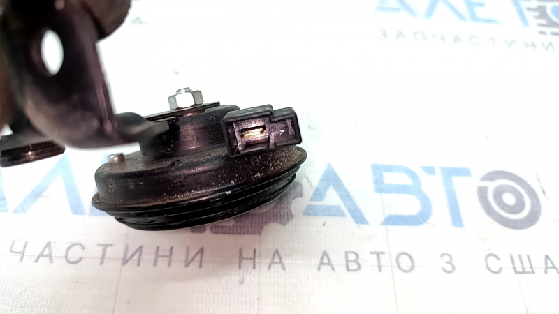 Сирена Lexus ES 19-25 с кронштейном