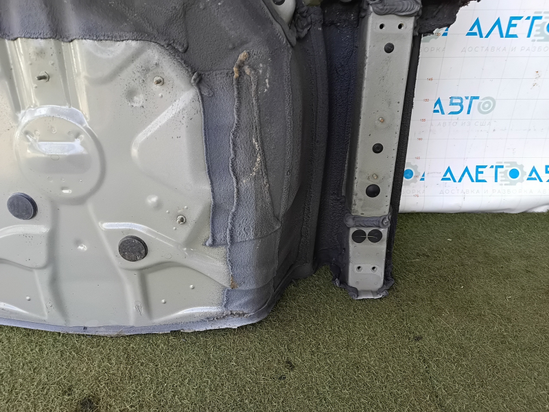 Корыто багажника Toyota Camry v70 18-24 hybrid, высверлено